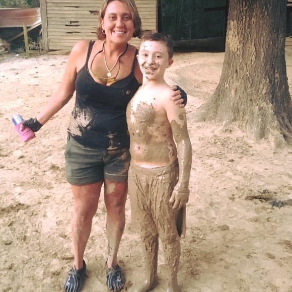 Meet your Posher, Angie - Picture 10 of 12